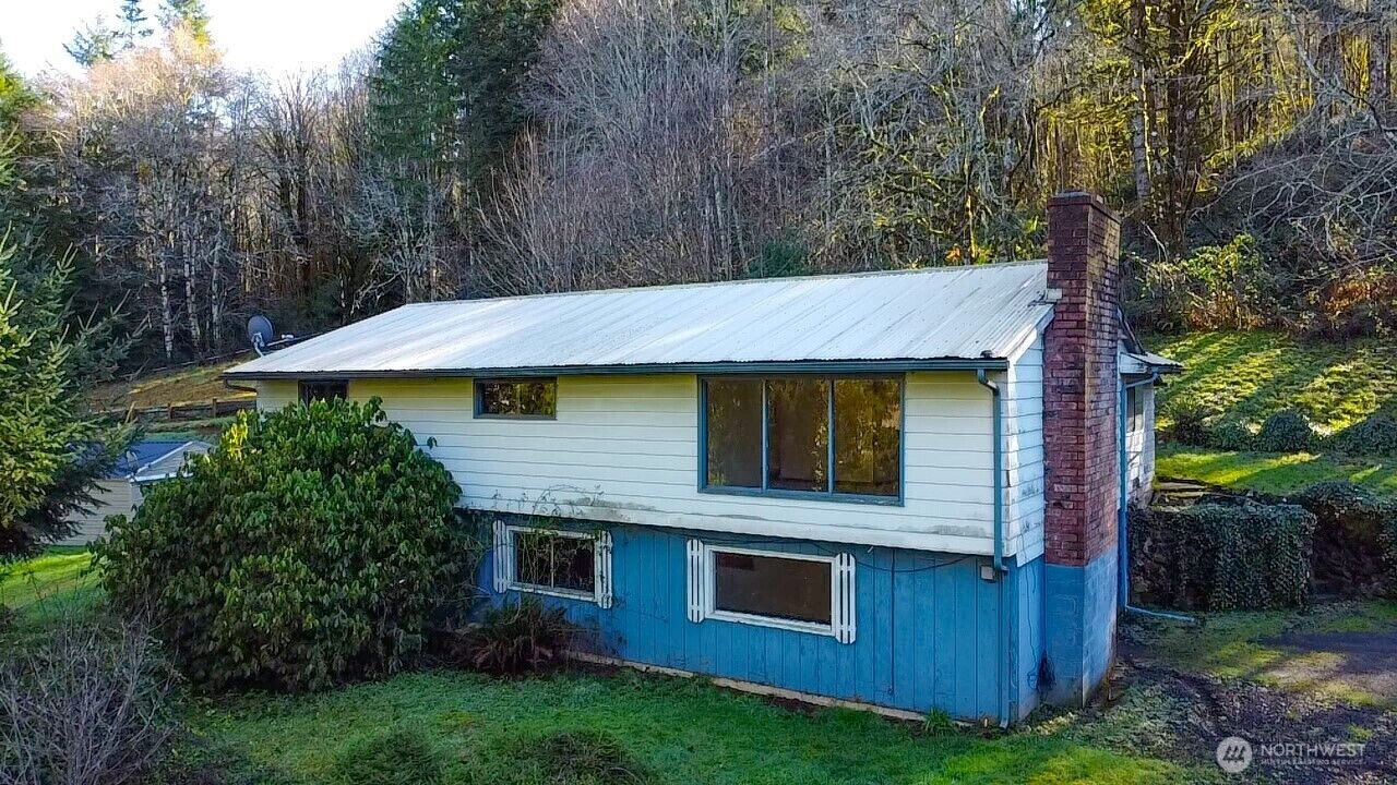 Property Photo:  4213  State Route 6  WA 98532 