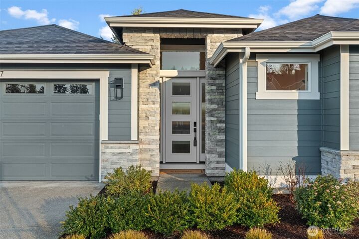 Property Photo:  7537  Sandin Lane  WA 98335 