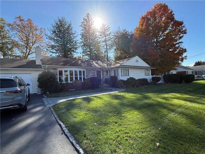 Property Photo:  275 Meshanticut Valley Parkway  RI 02920 