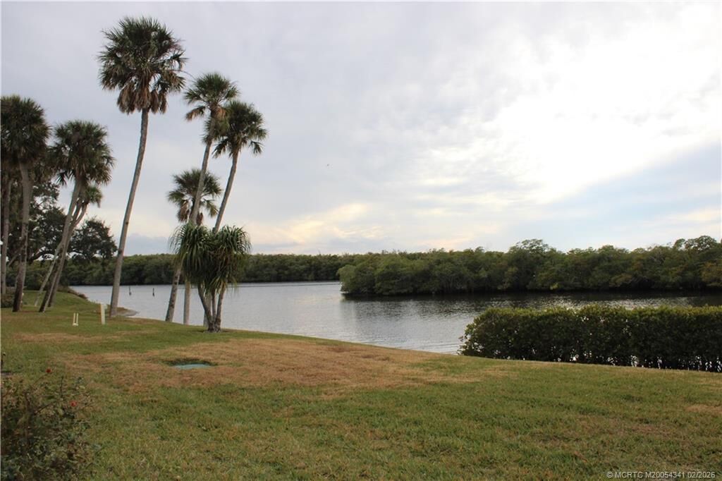 Property Photo: 2600 S Kanner Highway G3 FL 34994