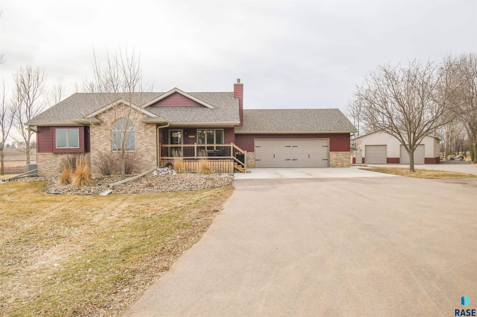 Property Photo:  25857 479th Ave  SD 57005-6812 
