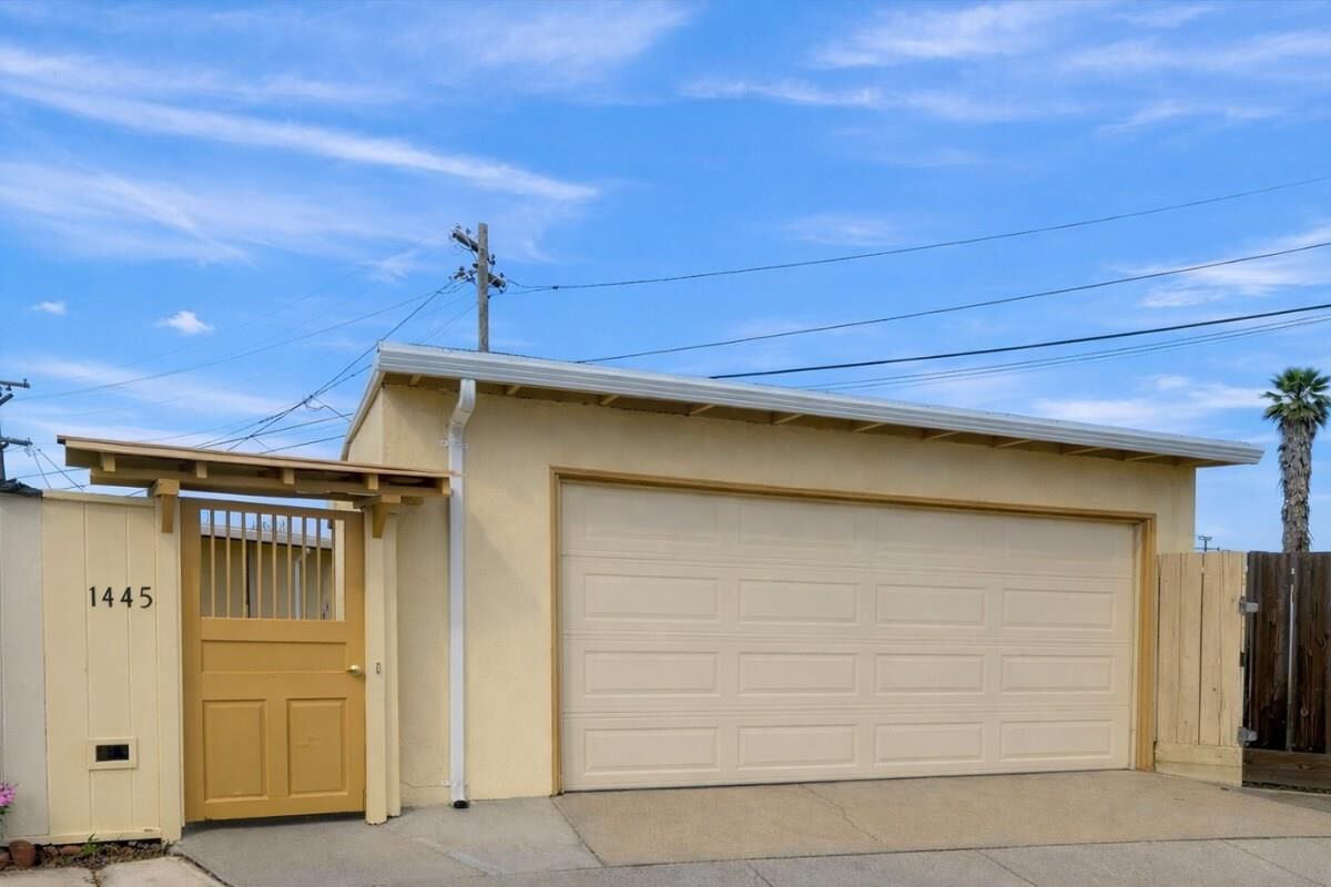 Property Photo: 1445 Amador Circle CA 93906