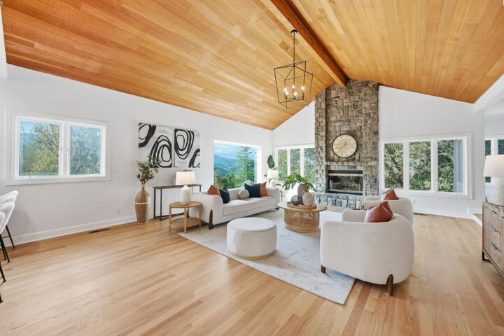 Property Photo: 22334 Regnart Road CA 95014