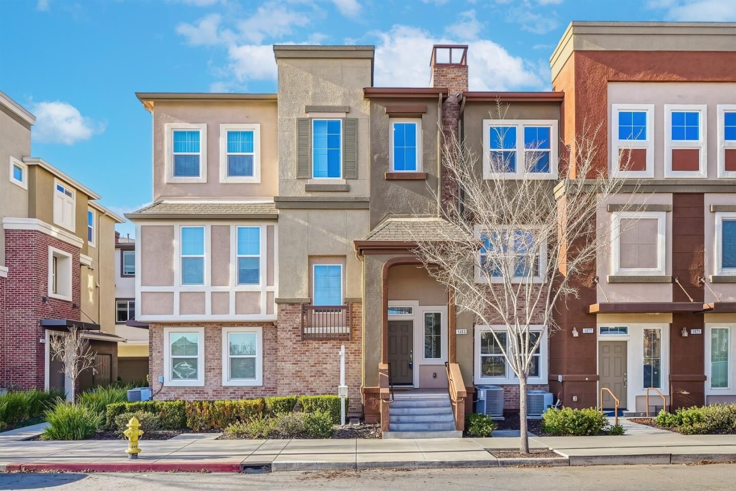 Property Photo:  1463 Mercado Way  CA 95131 