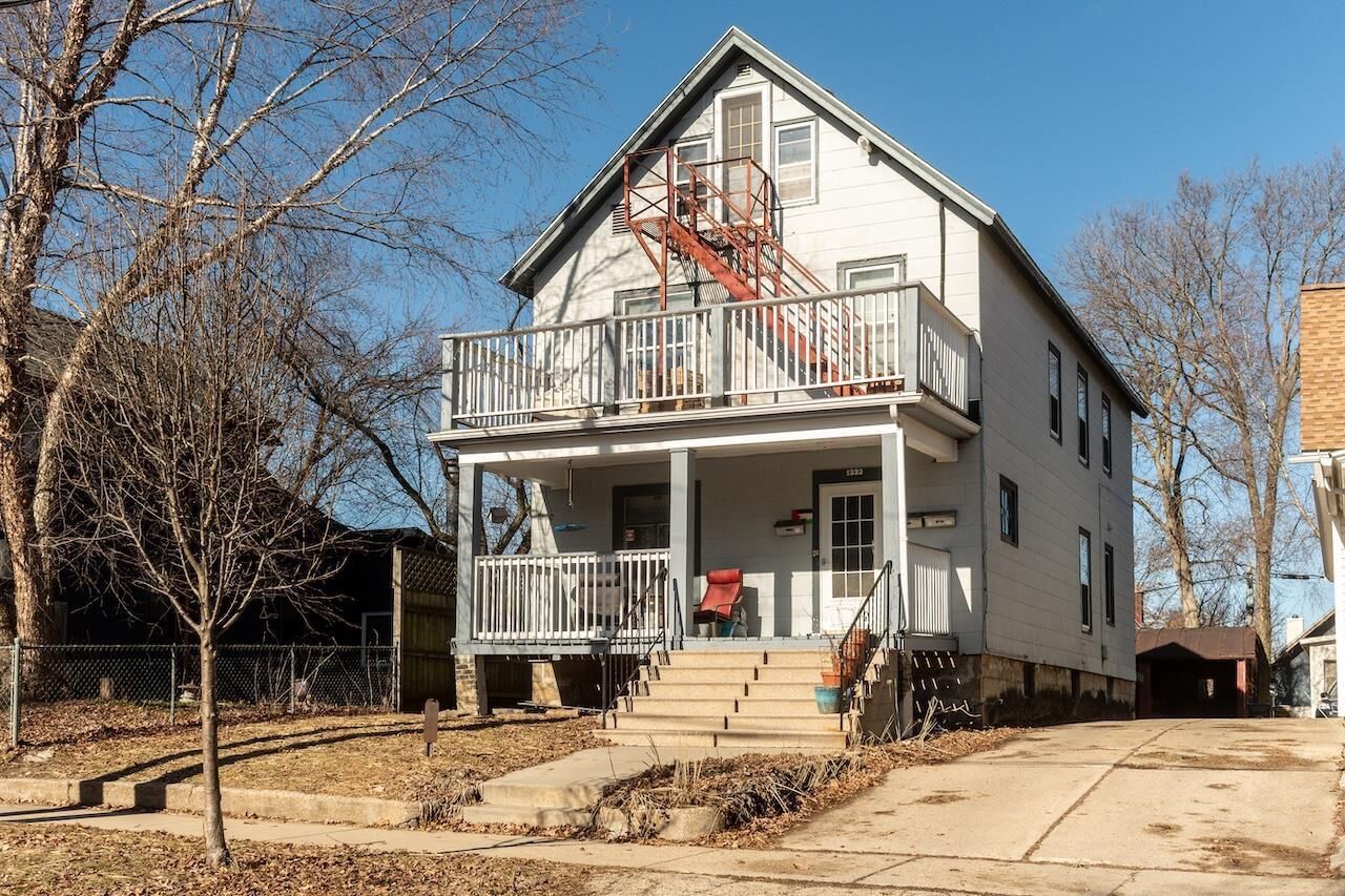 Property Photo: 1332 East Dayton Street WI 53703