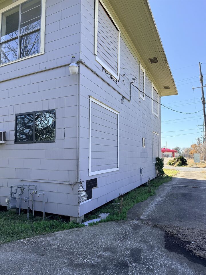 Property Photo: 2985 Avenue A TX 77701