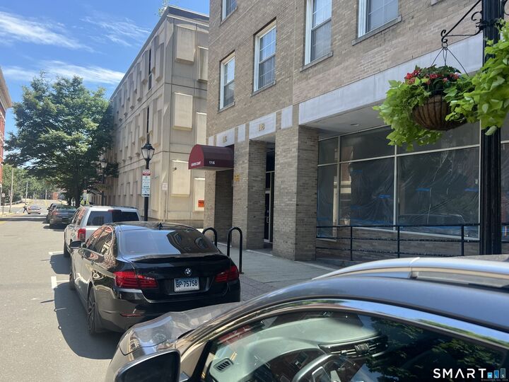 Property Photo:  124 Court Street 406  CT 06516 