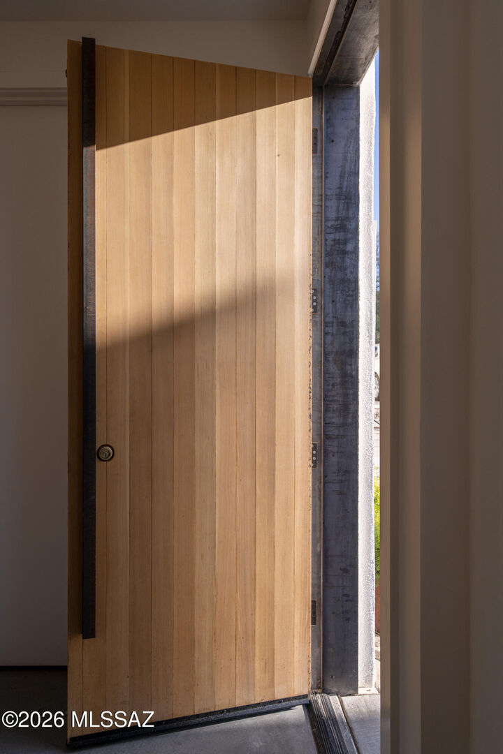 Property Photo:  1380 W Sentinel View Loop  AZ 85745 