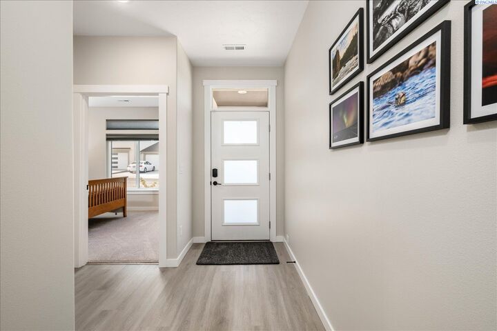 Property Photo:  3313 S Nelson Pl  WA 99338 