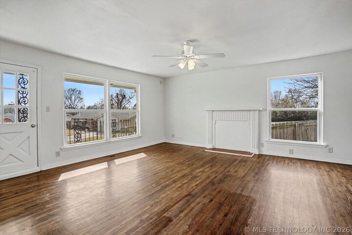 Property Photo:  3802 S Allegheny Avenue  OK 74135 