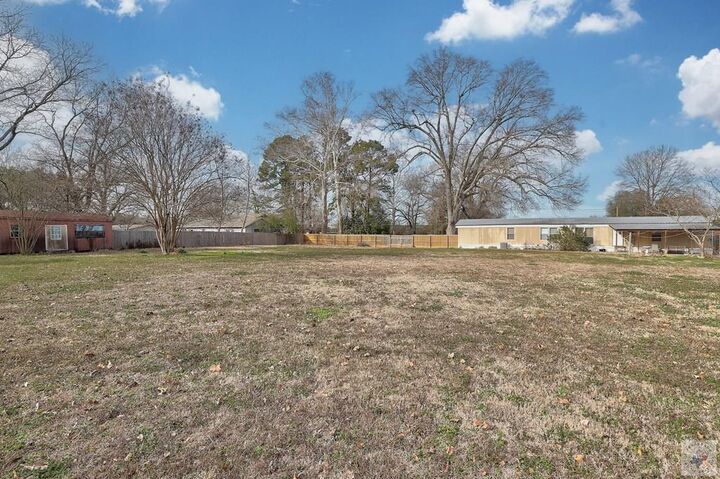 Property Photo:  543 Birch St.  TX 75567 