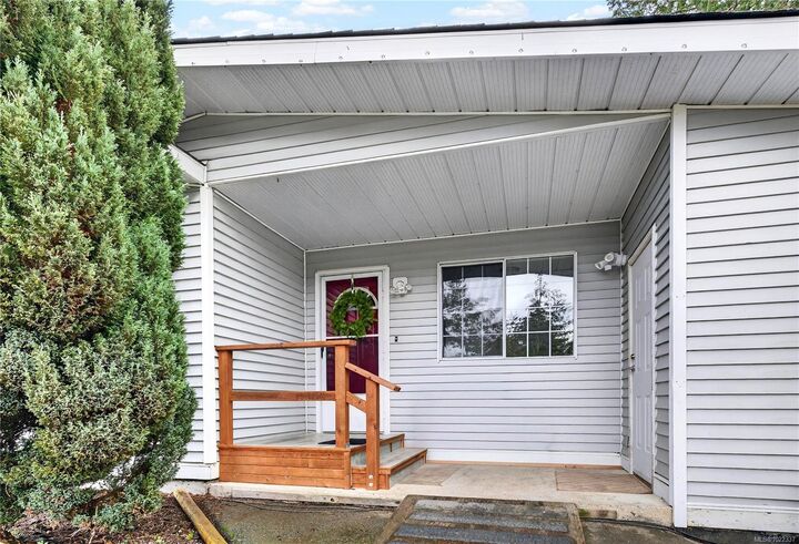 Property Photo: 183 Maliview Dr BC V8K 2C5