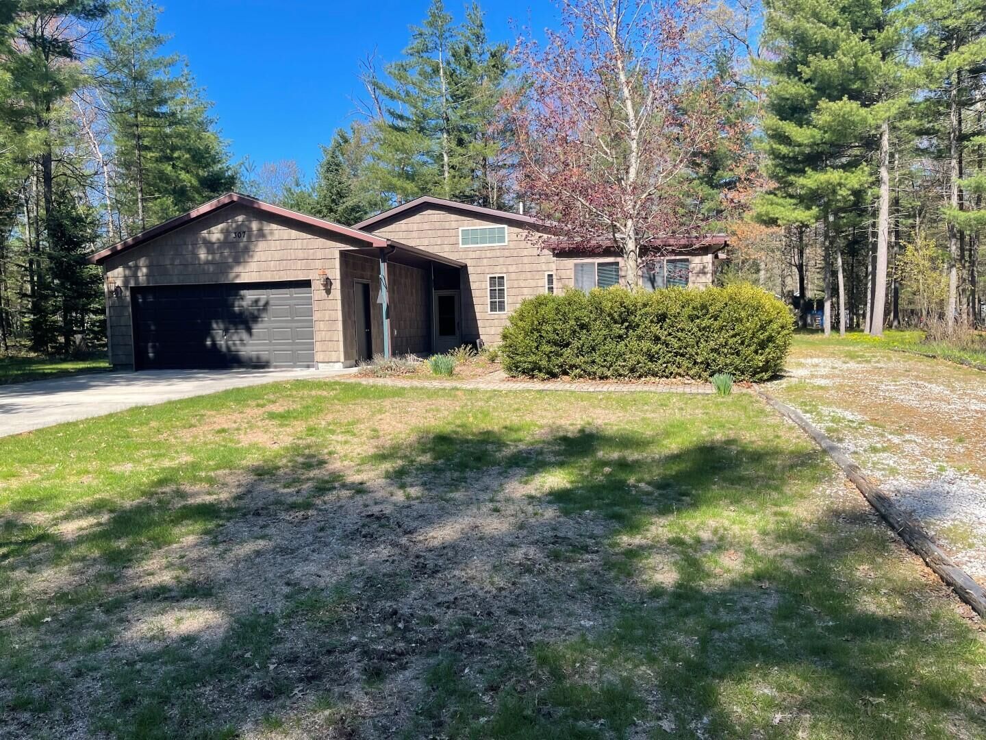 Property Photo: 307 Reindeer Drive MI 48651