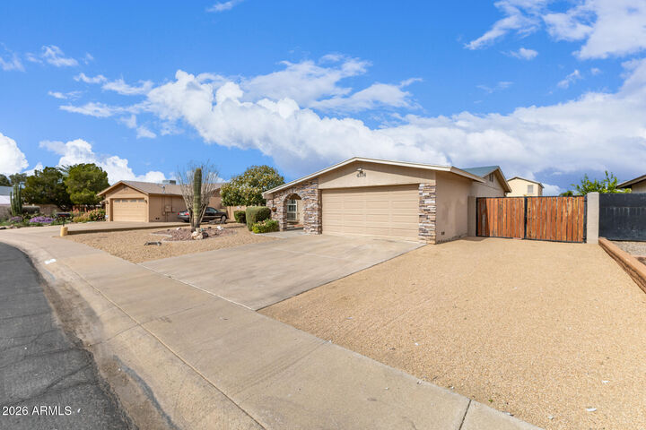 Property Photo:  4334 W Barbara Avenue  AZ 85302 