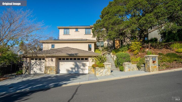Property Photo: 5304 Ravenridge Place CA 94534