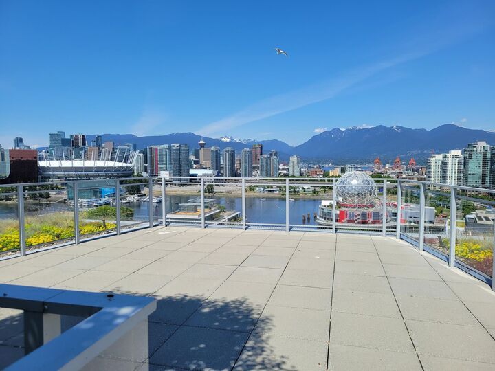 Property Photo: 1708 Ontario Street 1803 BC V5T 0J7