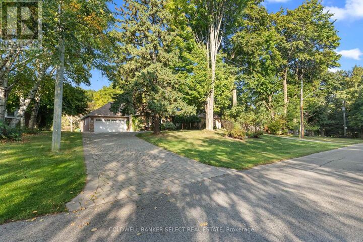 Property Photo:  643 Hendry Lane  ON L9G 3E2 