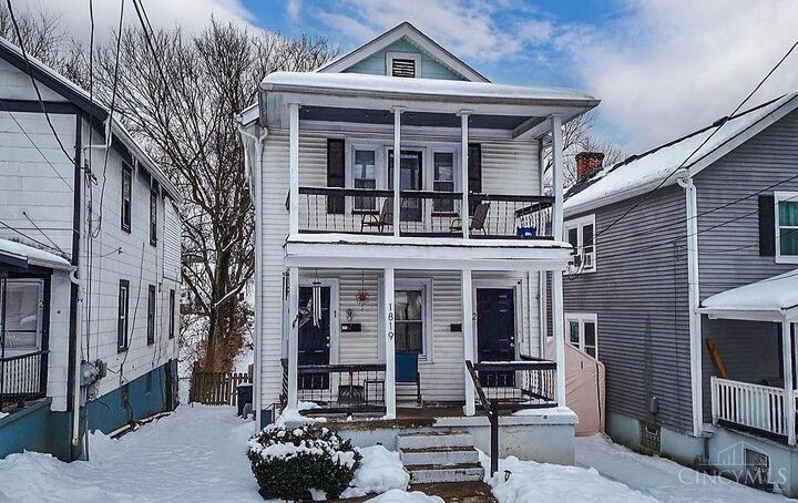 Property Photo:  1819 Maple Avenue  OH 45212 