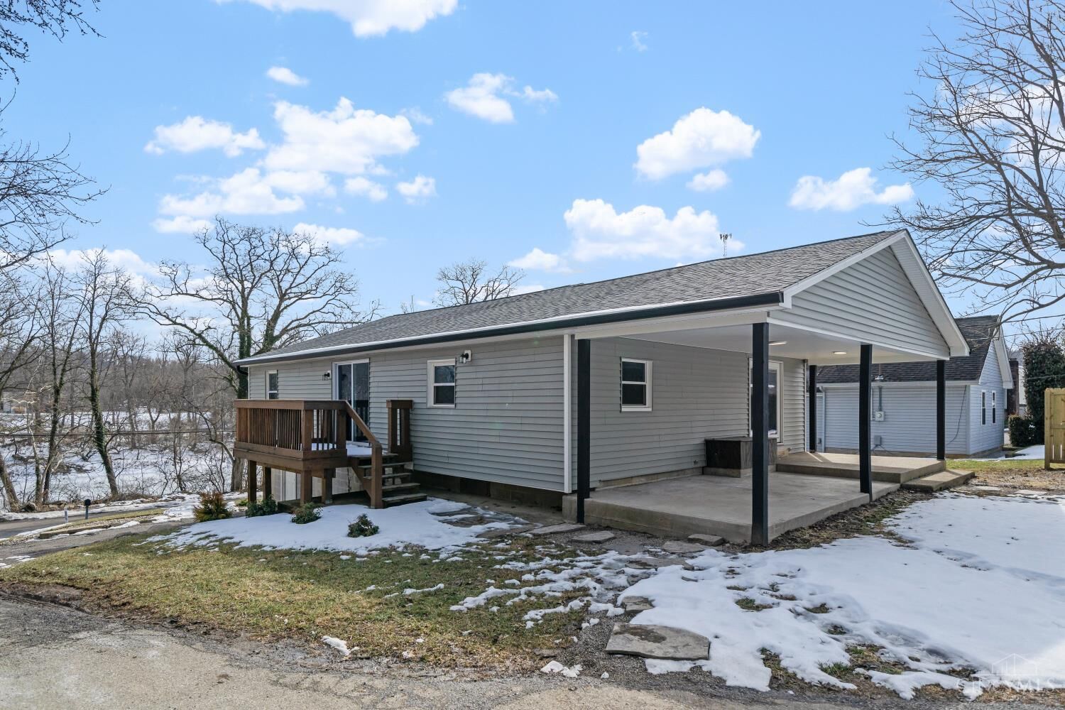 Property Photo: 9068 Link Road OH 45140