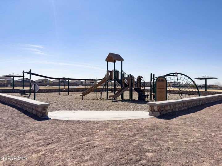 Property Photo:  248 Mar Vista Place  TX 79928 