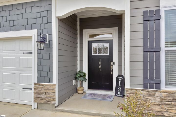 Property Photo:  1961 Crumhorn Avenue  SC 29316 