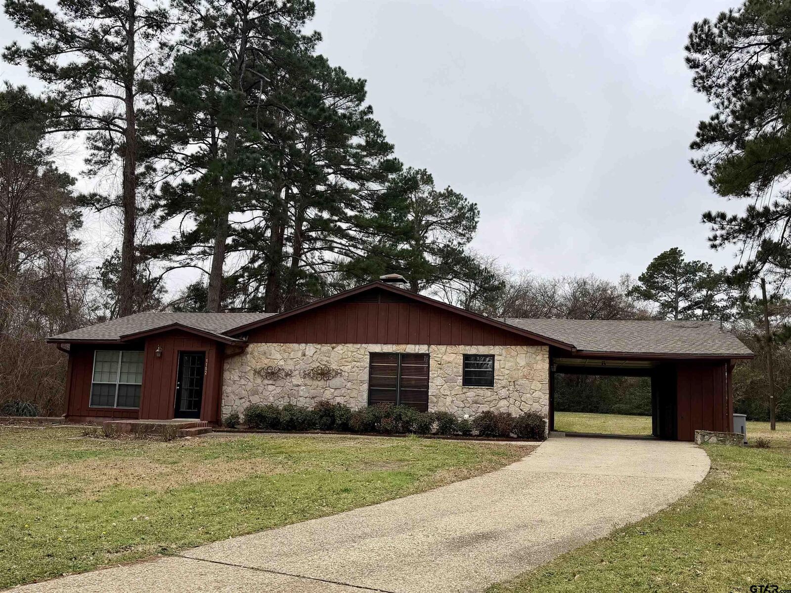 Property Photo:  1152 Fairway Dr. West  TX 75771 