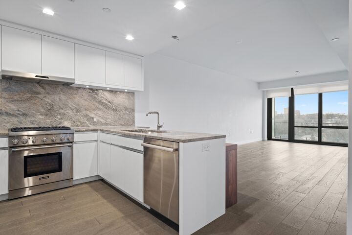 Property Photo:  320 Adolphus Ave 812  NJ 07010 