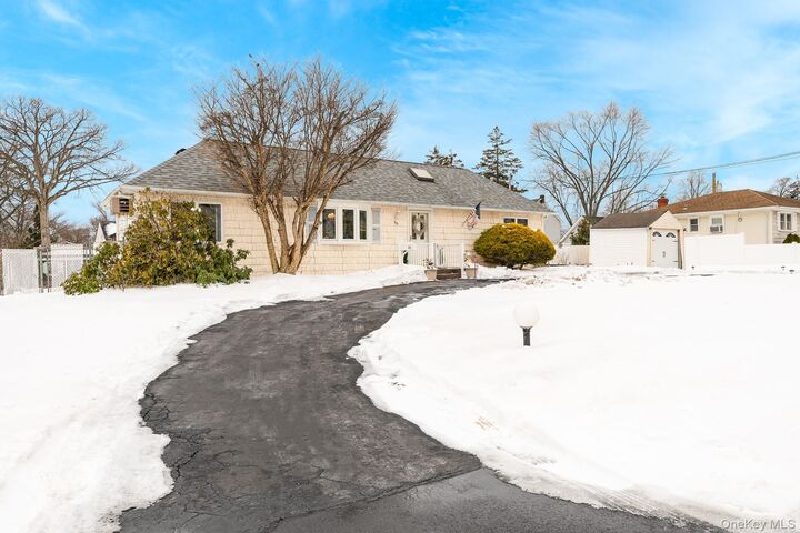 Property Photo:  60 Easton Avenue  NY 11703 