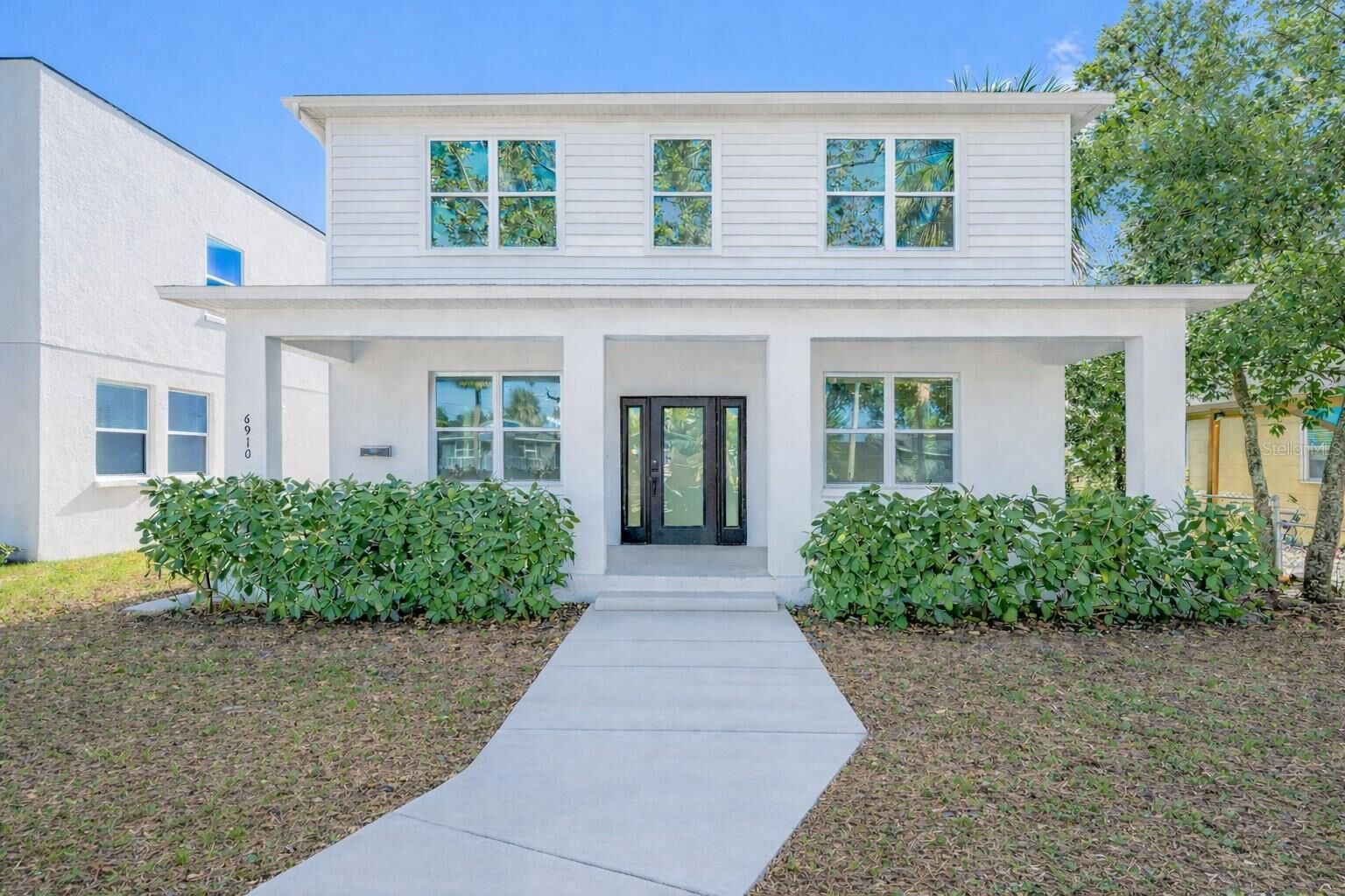Property Photo:  6910 Dartmouth Avenue N  FL 33710 