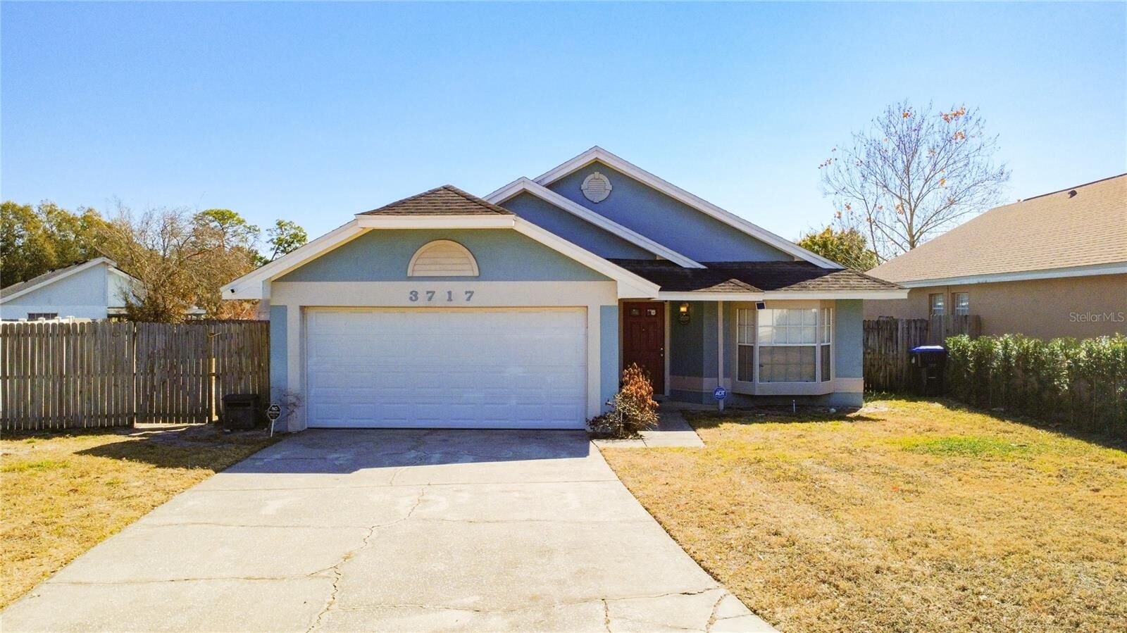 Property Photo:  3717 Narroline Drive  FL 32818 