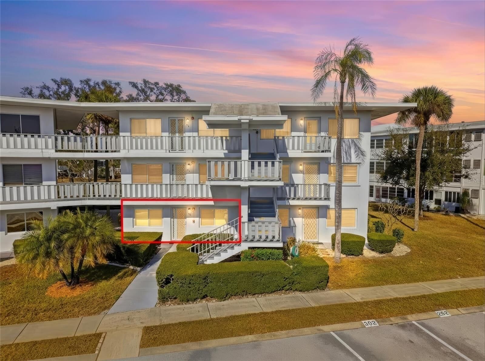 Property Photo: 11201 80th Ave 102 FL 33772