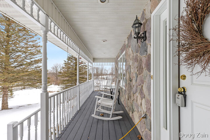 Property Photo:  5373 N Gunnell Road  MI 48821 