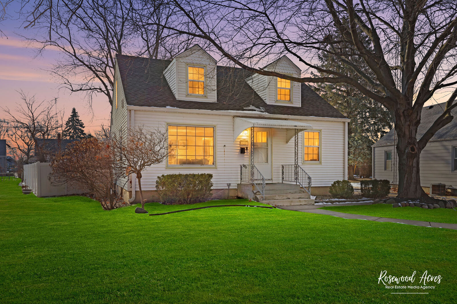 Property Photo:  1340 Lennington NE Circle  IL 60901 