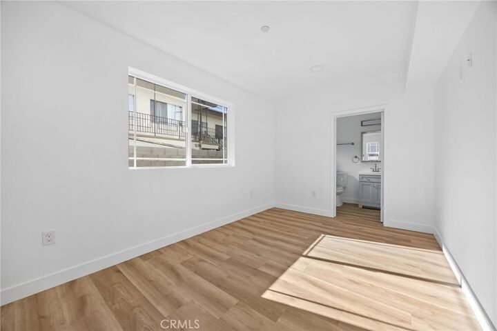 Property Photo:  10936 S Osage  CA 90304 