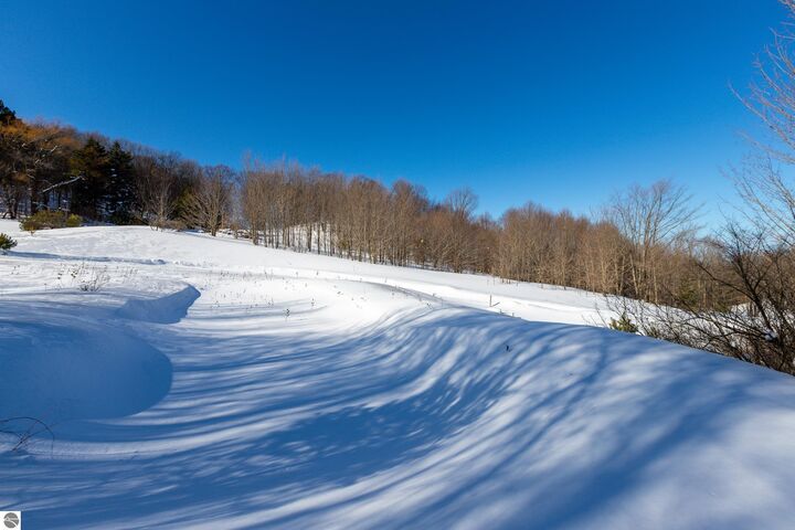Property Photo:  3100 Warren Road  MI 49617 