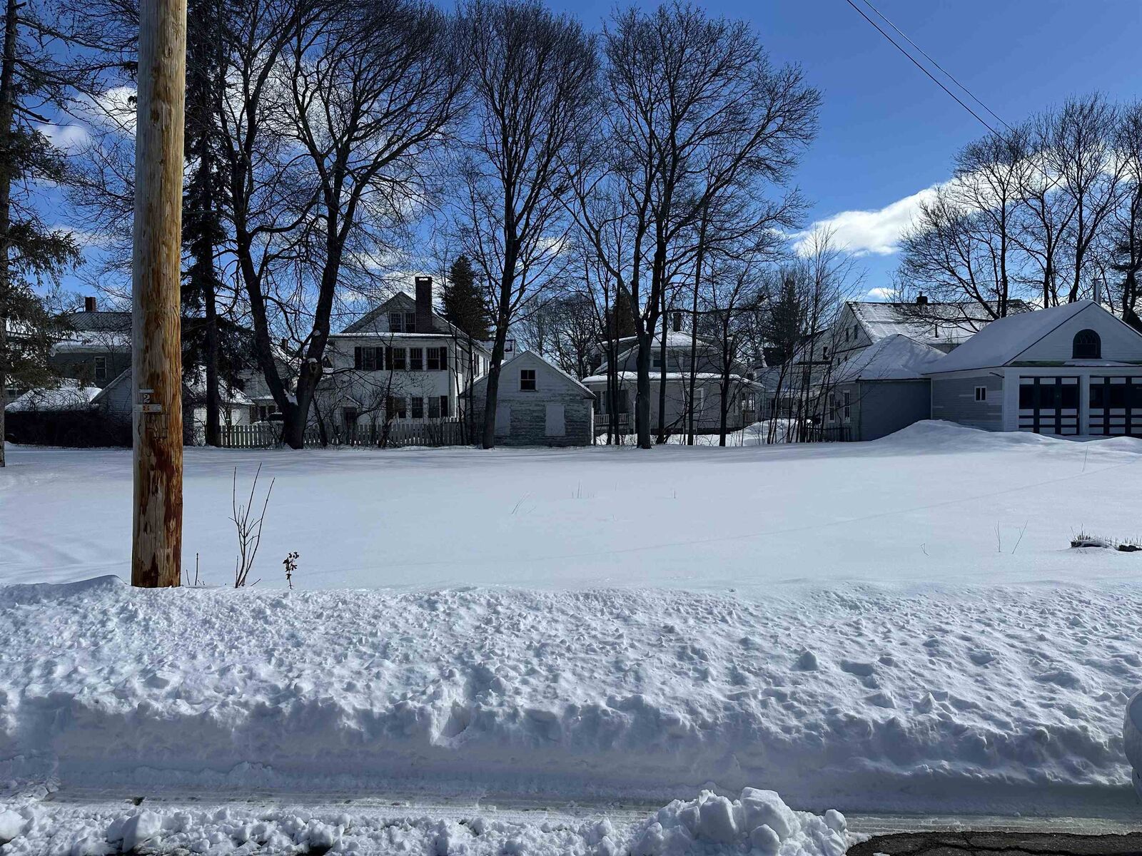 Property Photo:  3 Storer Street  ME 04073 