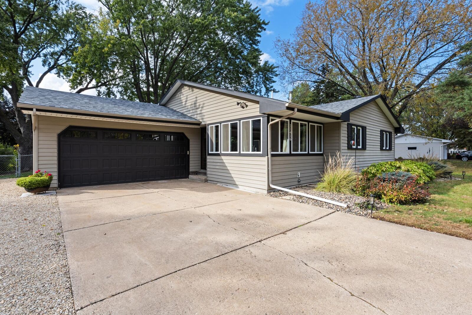 Property Photo: 11416 River Hills Drive MN 55337