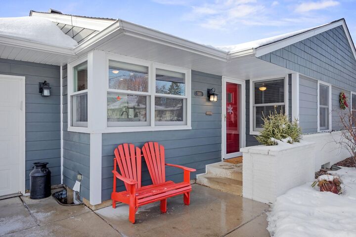 Property Photo: 5169 Abercrombie Drive MN 55439