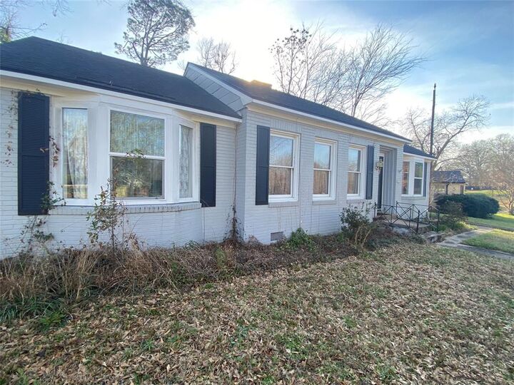 Property Photo:  1 Wanda Court  TX 75670 