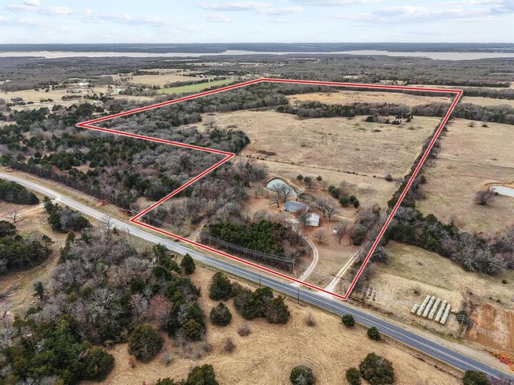 Property Photo: 265 Cooks Corner Road TX 75076