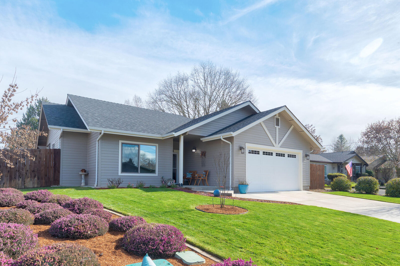 Property Photo:  1135 SW Erica Drive  OR 97526 