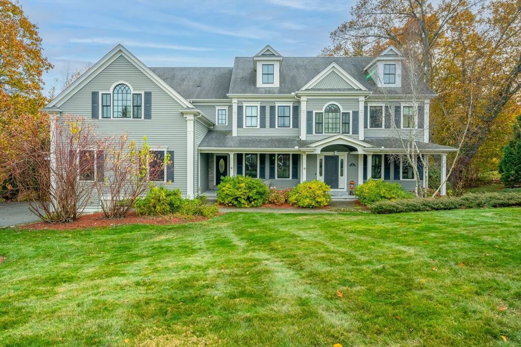 Property Photo:  4 Whittier Rd  MA 02420 