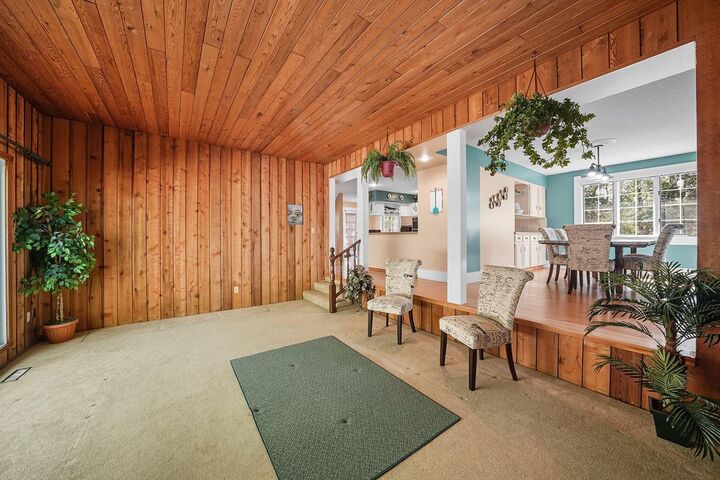 Photo de la propriété:  120 Birchcliff Road  AB T4S 1R6 