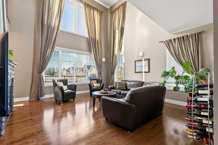 Property Photo:  106 Montenaro Crescent  AB T4C 1A5 