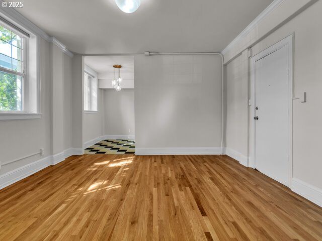 Property Photo:  20 NW 16th Ave 8  OR 97209 