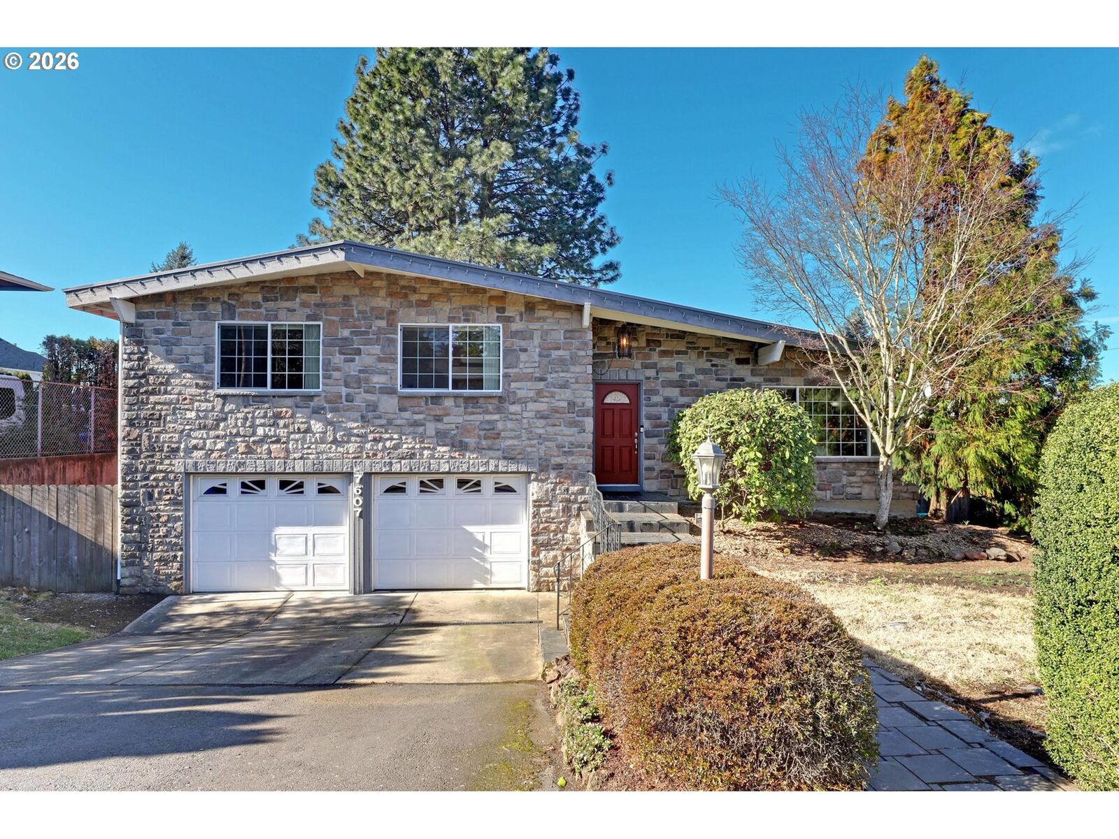 Property Photo:  7607 SE 112th Ave  OR 97266 