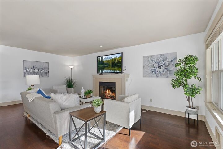 Property Photo:  23015  Edmonds Way A307  WA 98020 