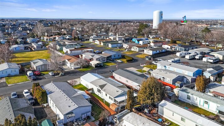 Property Photo:  3010 W Peninsula Drive 97  WA 98837 