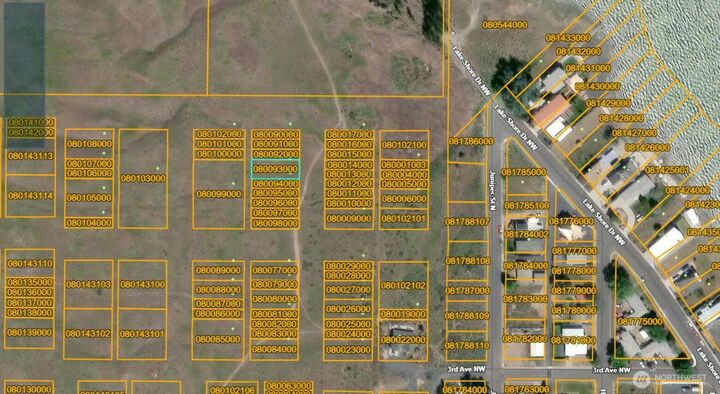 Property Photo:  421 NW  11th Street  WA 98851 