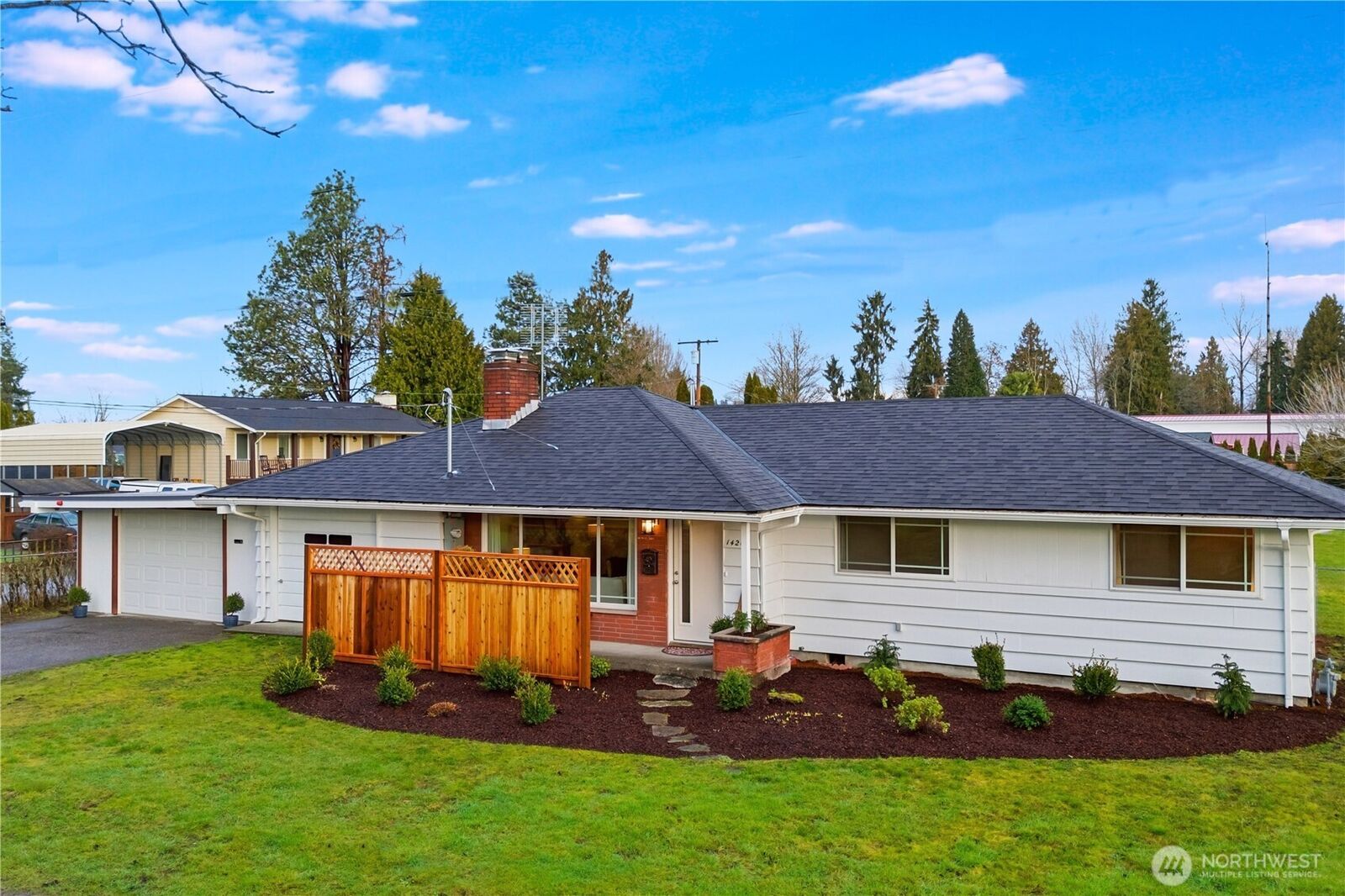 Property Photo:  14203  80th Street E  WA 98372 